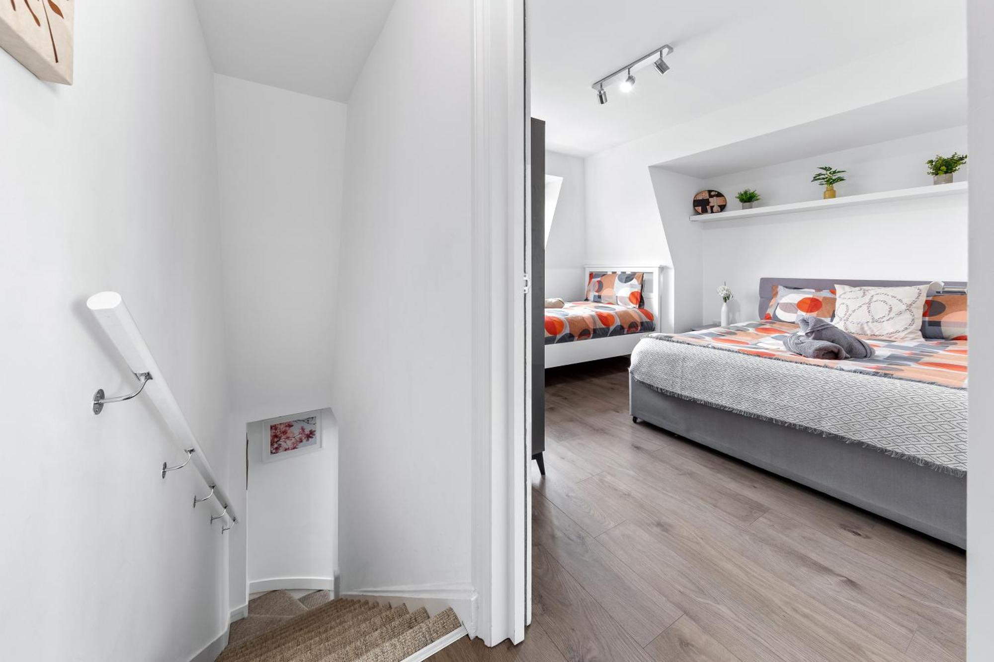 Central London Two Bedroom Serviced Apartment - Nine Elms Luxury Stay - Vauxhall & Westminster Exterior foto