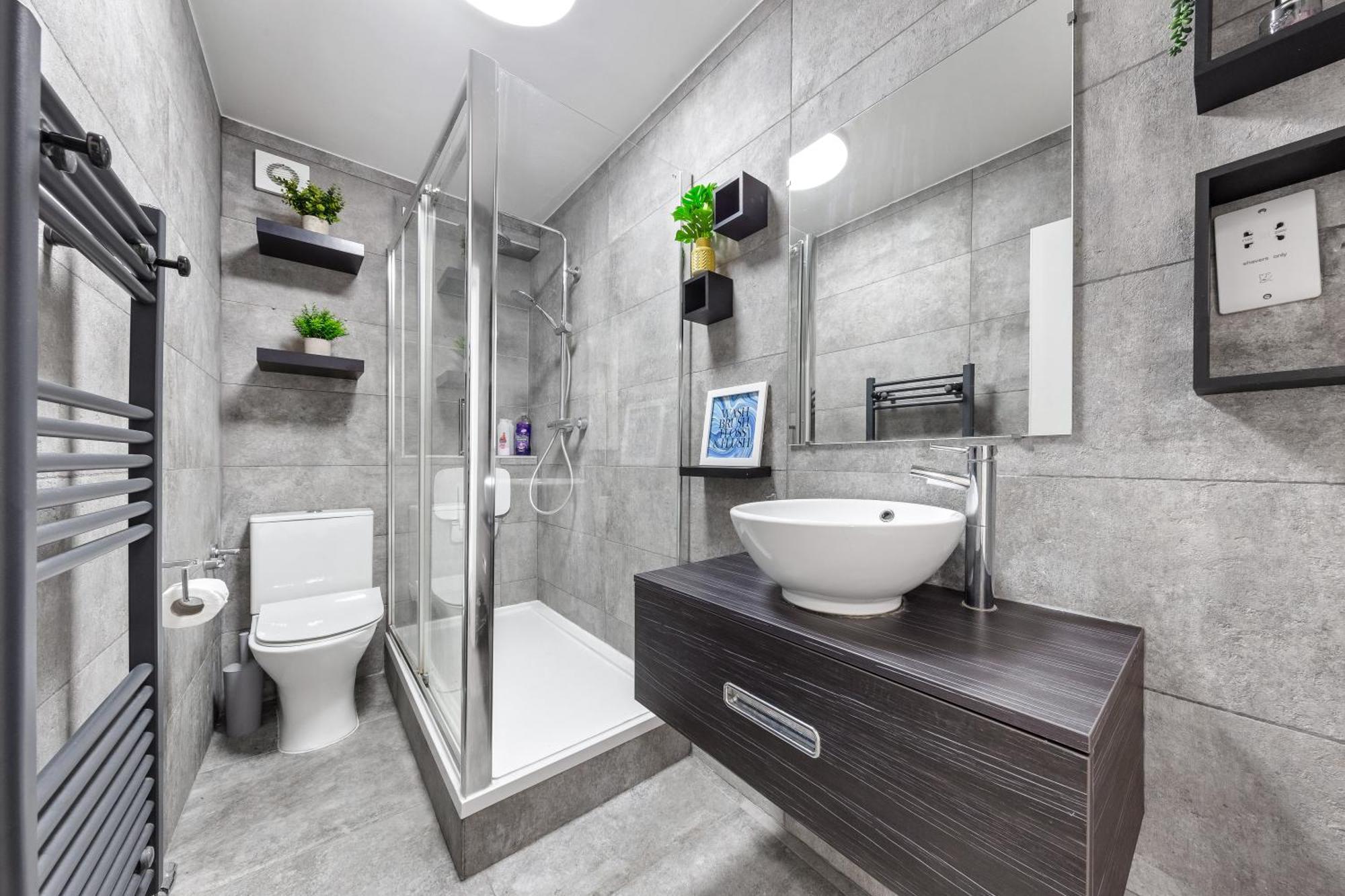 Central London Two Bedroom Serviced Apartment - Nine Elms Luxury Stay - Vauxhall & Westminster Exterior foto