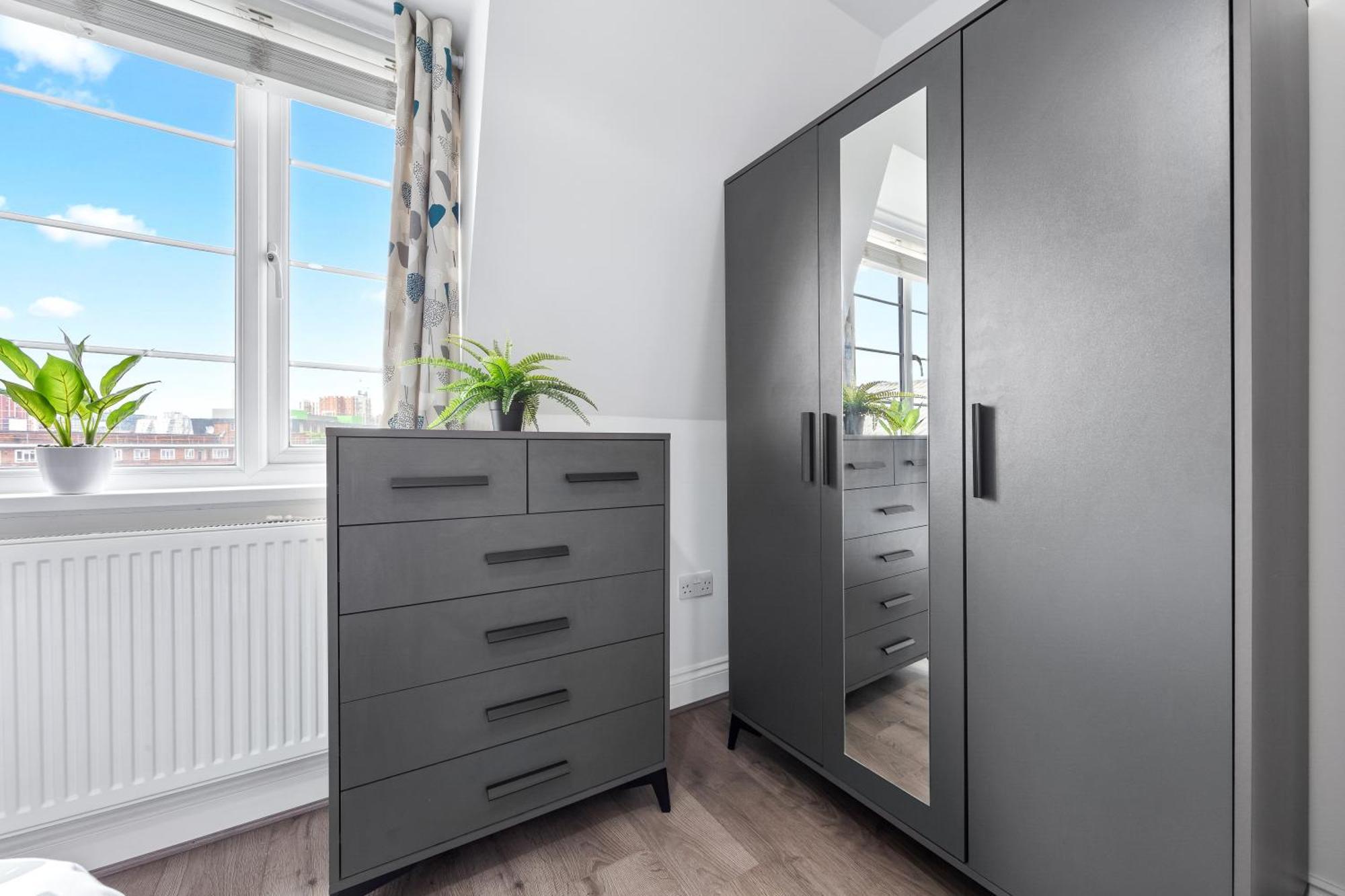 Central London Two Bedroom Serviced Apartment - Nine Elms Luxury Stay - Vauxhall & Westminster Exterior foto