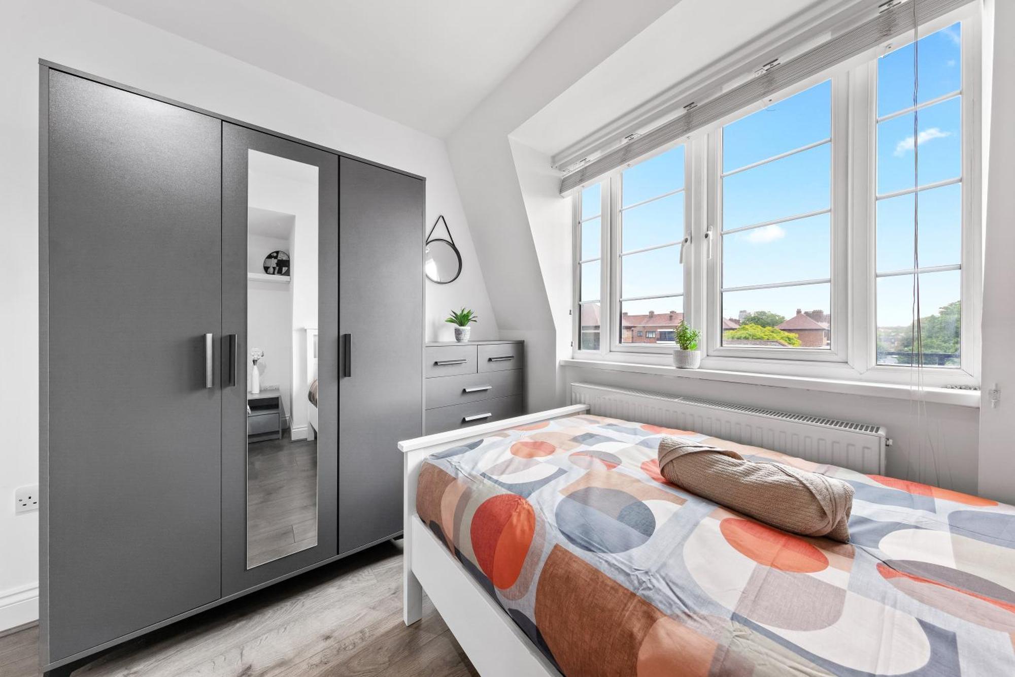 Central London Two Bedroom Serviced Apartment - Nine Elms Luxury Stay - Vauxhall & Westminster Exterior foto